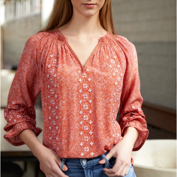 Rungolee Barcelona Embroidered Blouse Women’s‎ Size Medium  Silk Long Sleeve Red - Picture 1 of 8